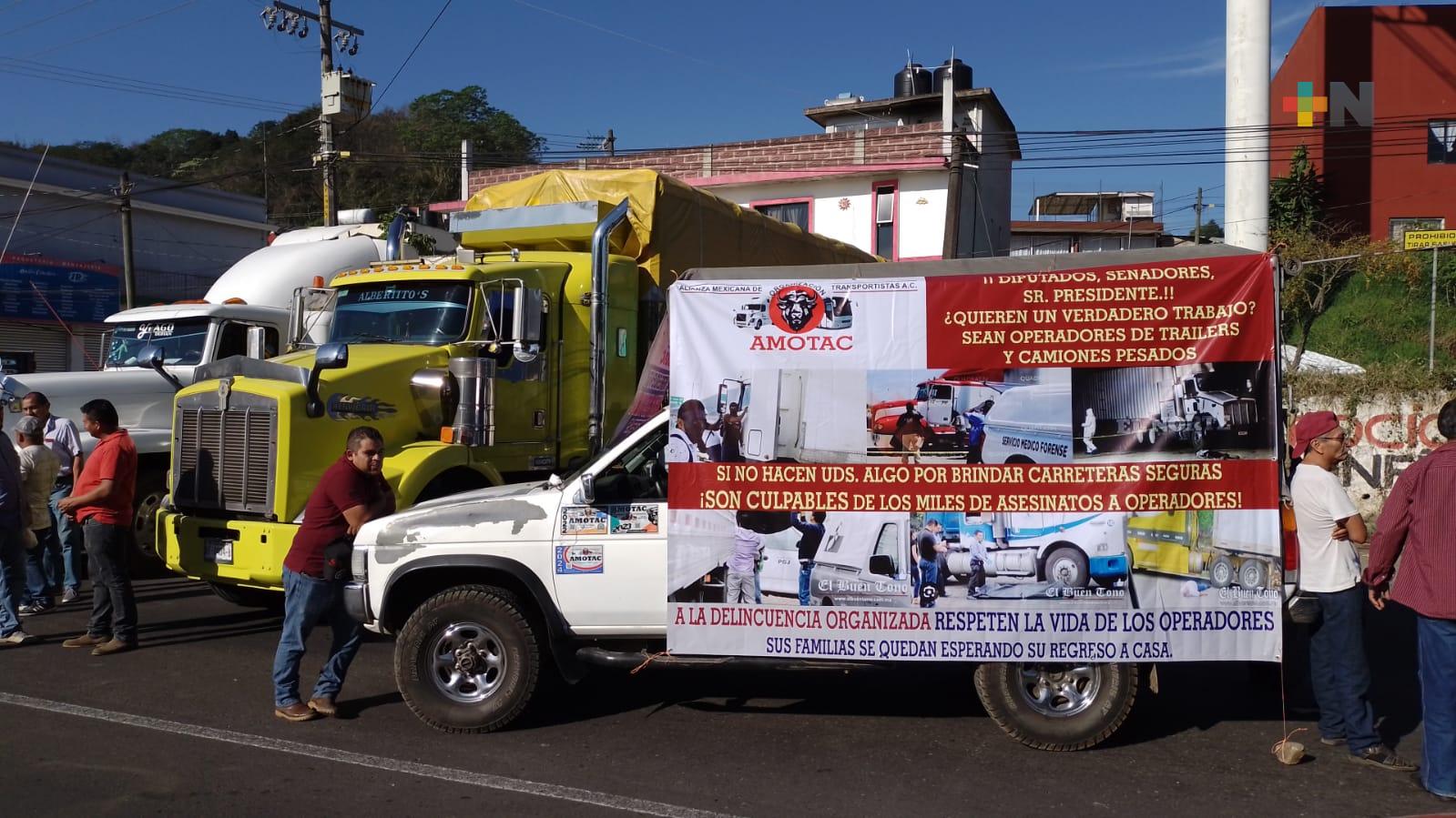 En Xalapa, AMOTAC exige más seguridad en carreteras y autopistas