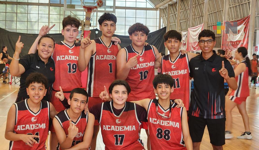 Academia Halcones Rojos es campeón de categoría 2010-2011
