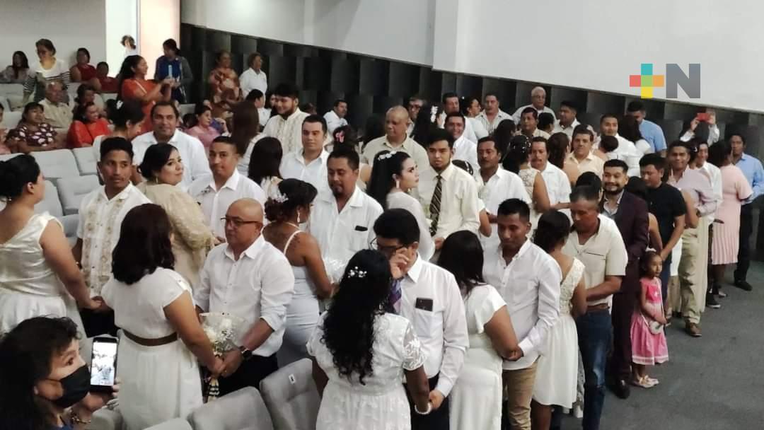 Municipio de Cuitláhuac se une a campaña de matrimonios colectivos