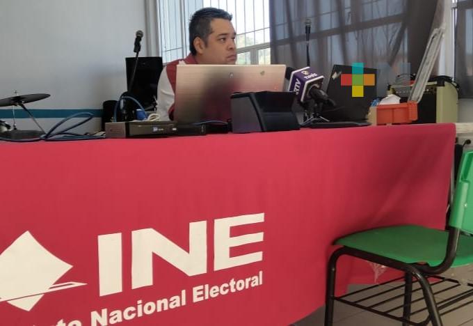 Módulo del INE en Banderilla exhorta a recoger credencial antes del 14 de marzo