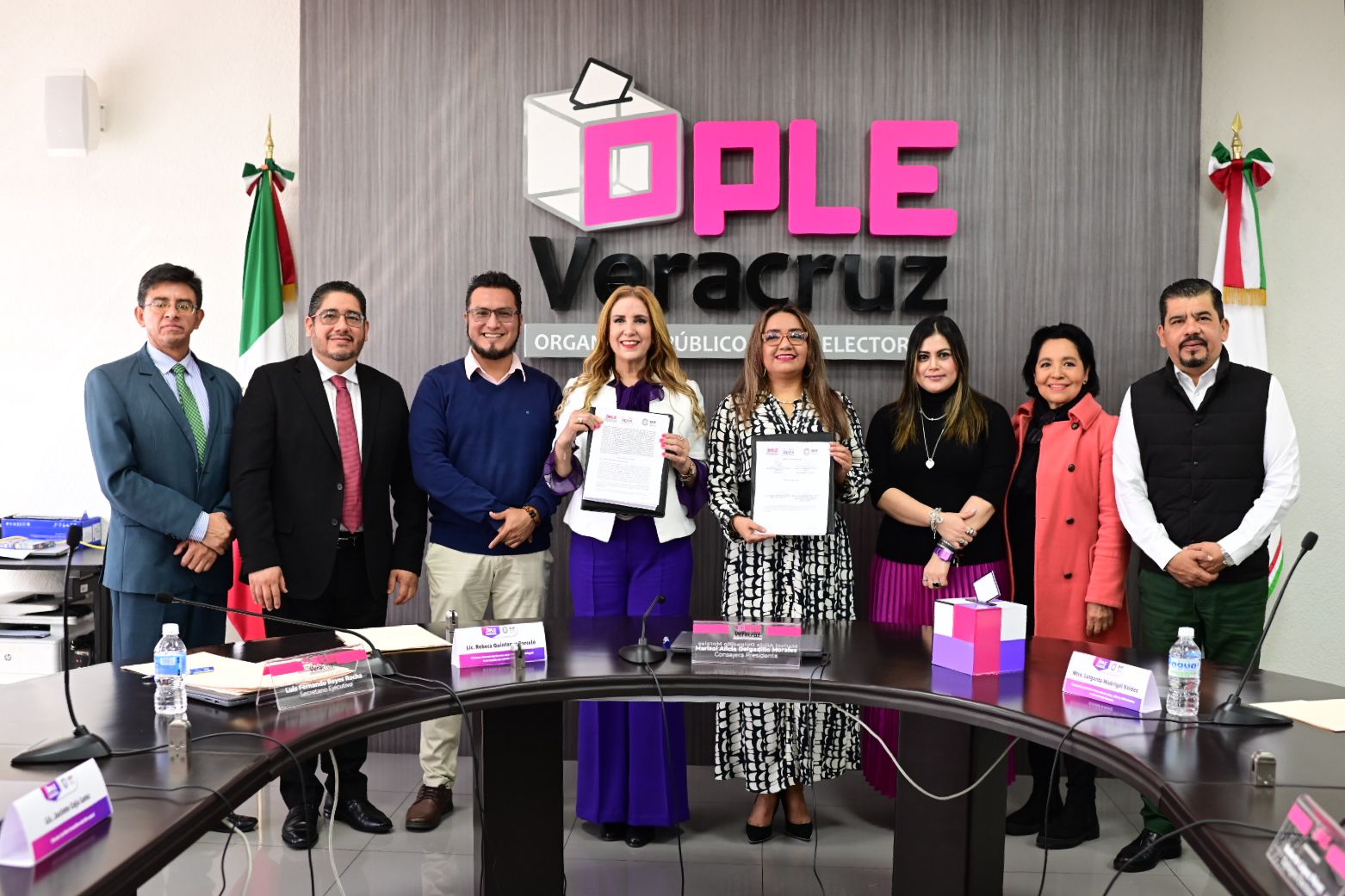 OPLE Veracruz y DIF estatal firman convenio para promover participación ciudadana y cultura cívica