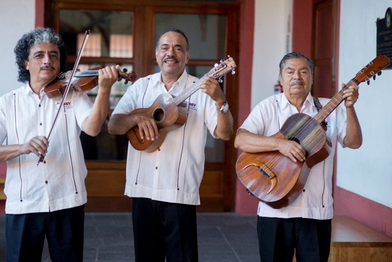 Conmemora GACX el Día Internacional de la Lengua Materna