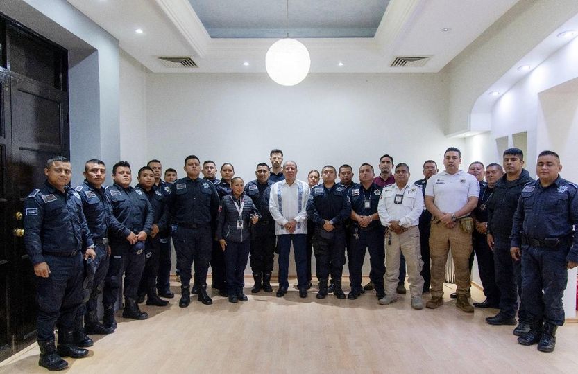 En Tuxpan integran nueva policía vial