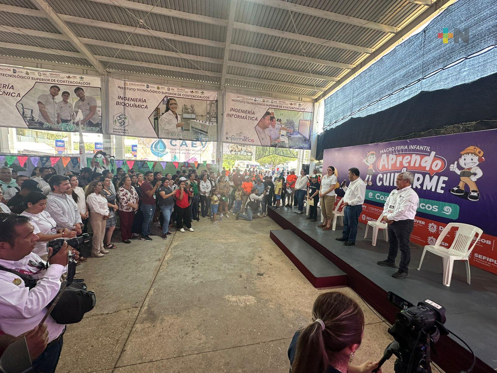 En macroferia «Aprendo a cuidarme» de Coatza promueven prevención para niños