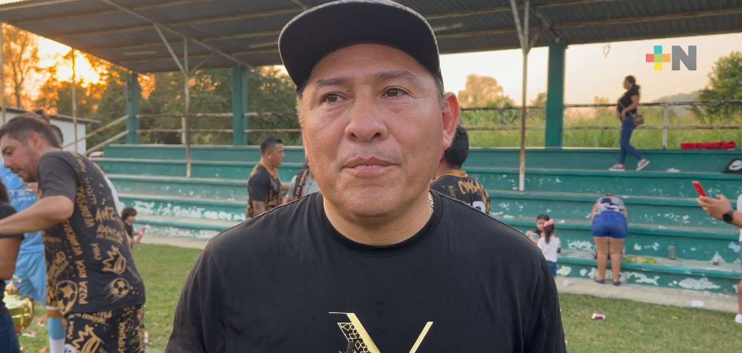 Futbol CYASA gana en la segunda división de veteranos