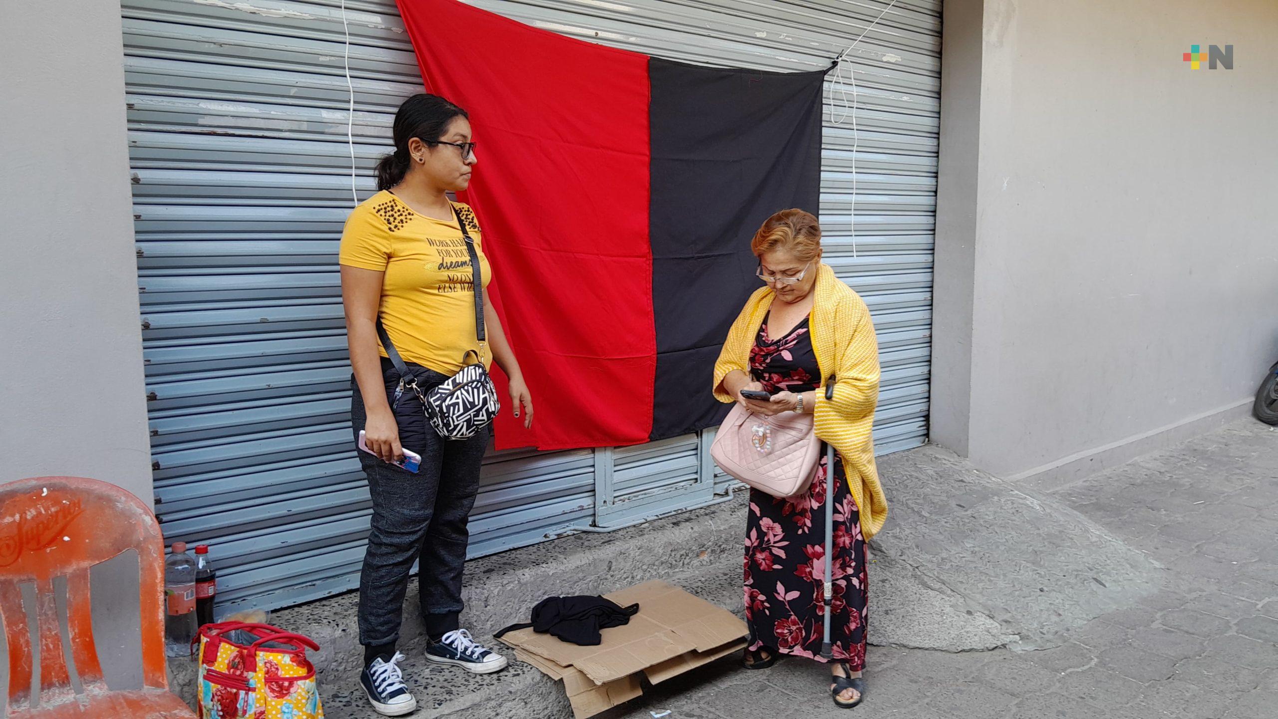 Continúan en huelga trabajadores sindicalizados de Nacional Monte de Piedad