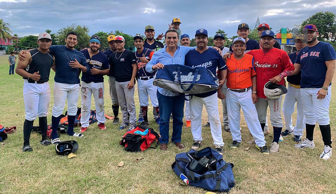 Cerveceros de la Venta es líder en la Liga Regional de Beisbol en Jamapa