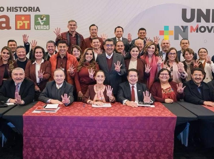 Rocío Nahle acompaña a Claudia Sheinbaum en su registro como candidata presidencial ante el INE