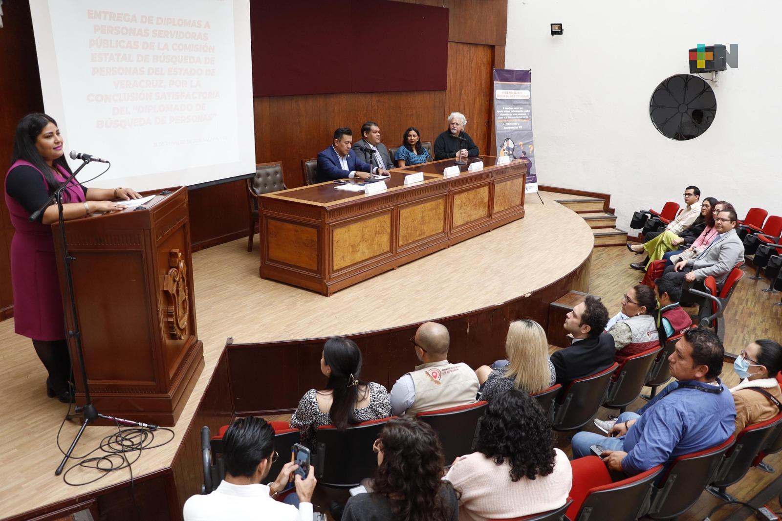 Actualizan y capacitan a servidores públicos en búsqueda de personas a través de diplomado