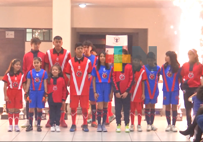Tiburones Rojos Xalapa presentó nuevos uniformes para temporada 2024