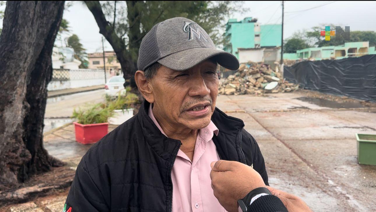 Albañiles del sindicato de CTM continúan trabajando con municipio de Coatza