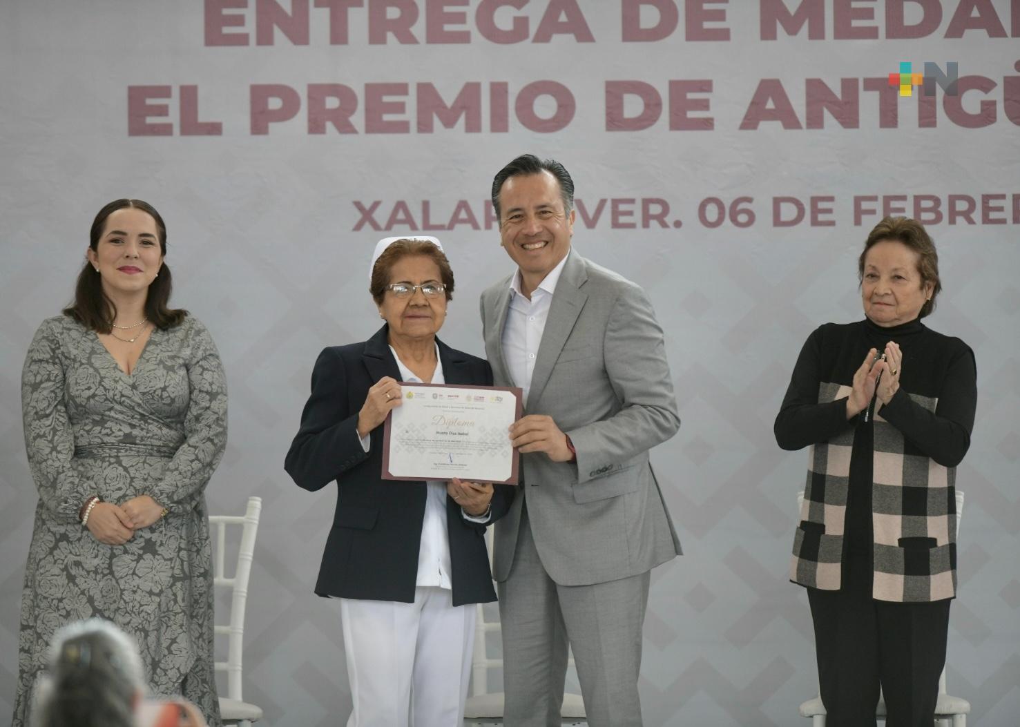 Secretaría de Salud liquidó deuda de 10 mil mdp, gracias a la disciplina financiera