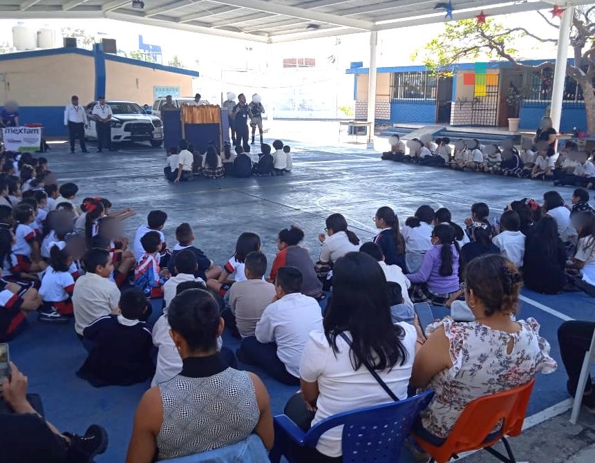 Brinda SSP pláticas en materia de inclusión social a estudiantes de nivel básico