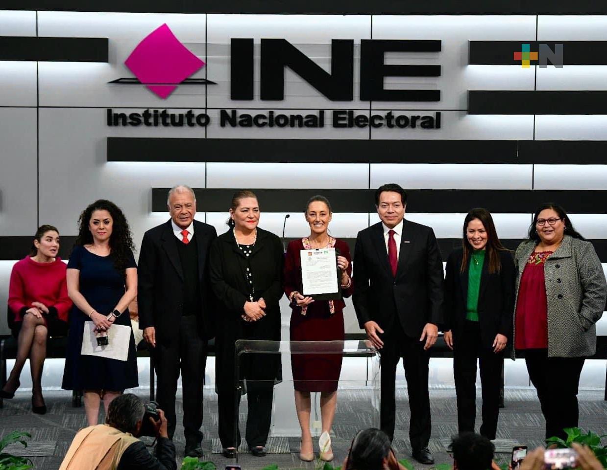 Recibe INE solicitud de registro de candidatura presidencial de la coalición “Sigamos Haciendo Historia”
