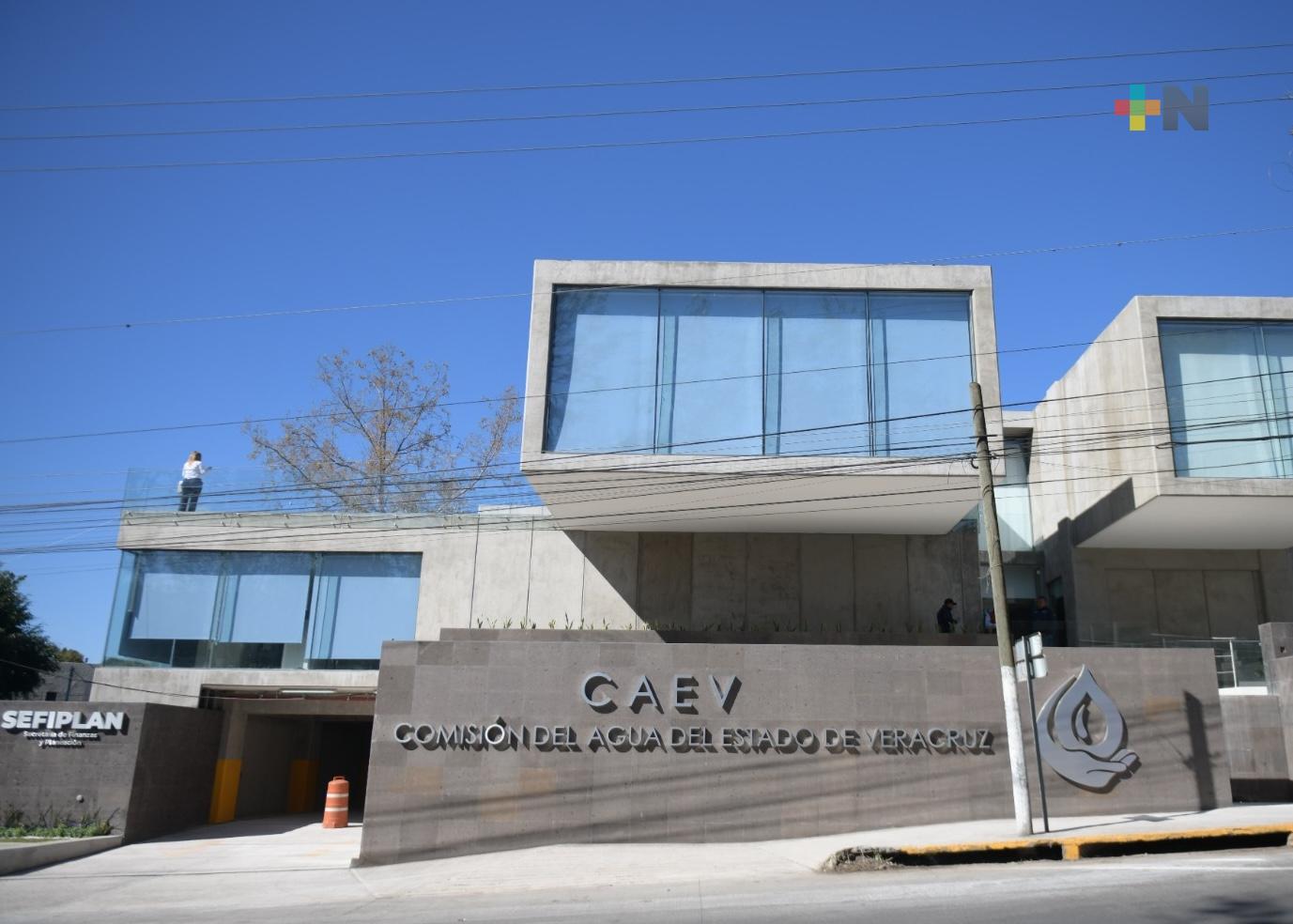 Alista Cuitláhuac García entrega de nuevas oficinas a la CAEV