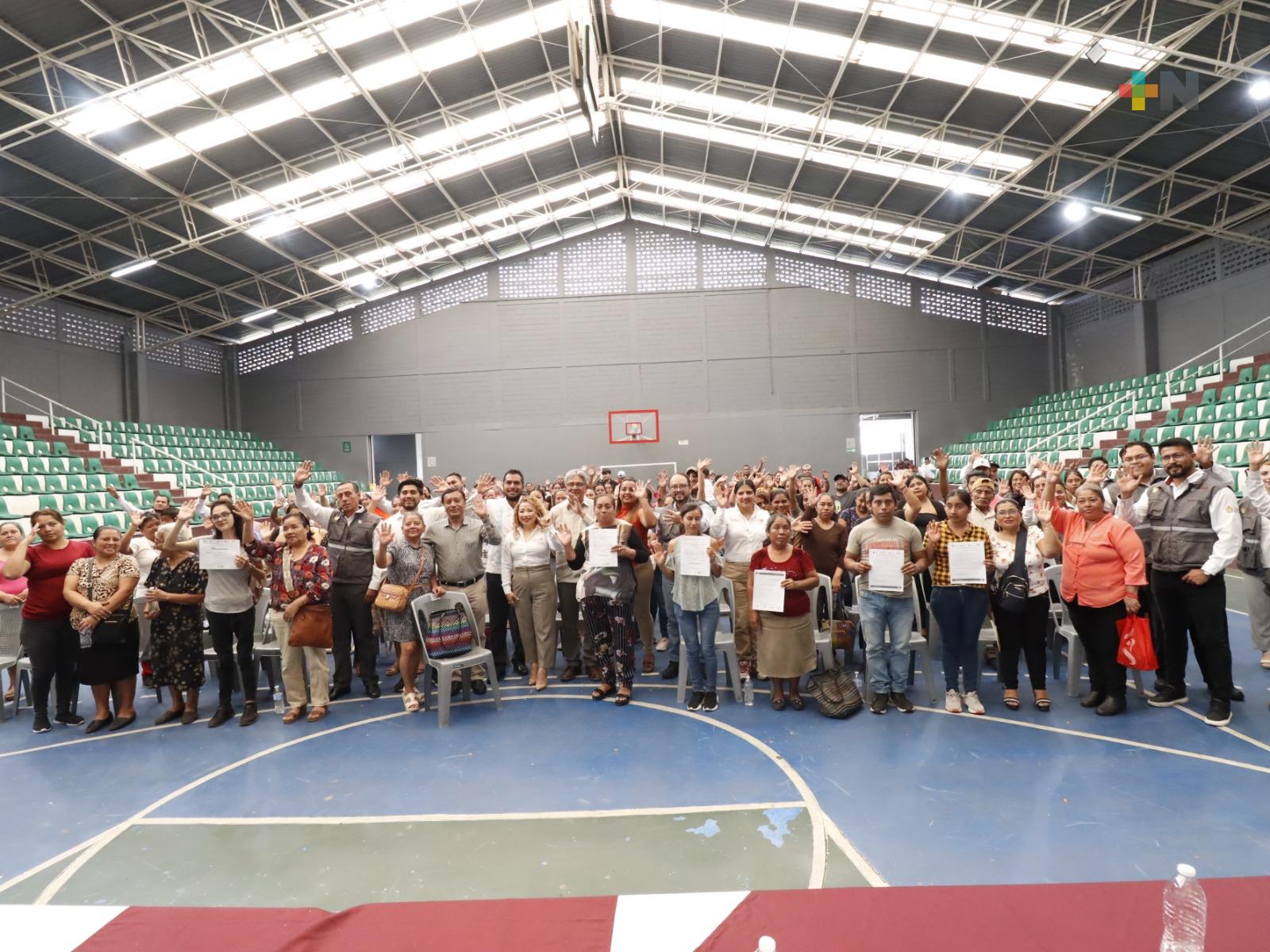 Sedesol hizo entrega cartas de notificación a beneficiarios de programas sociales