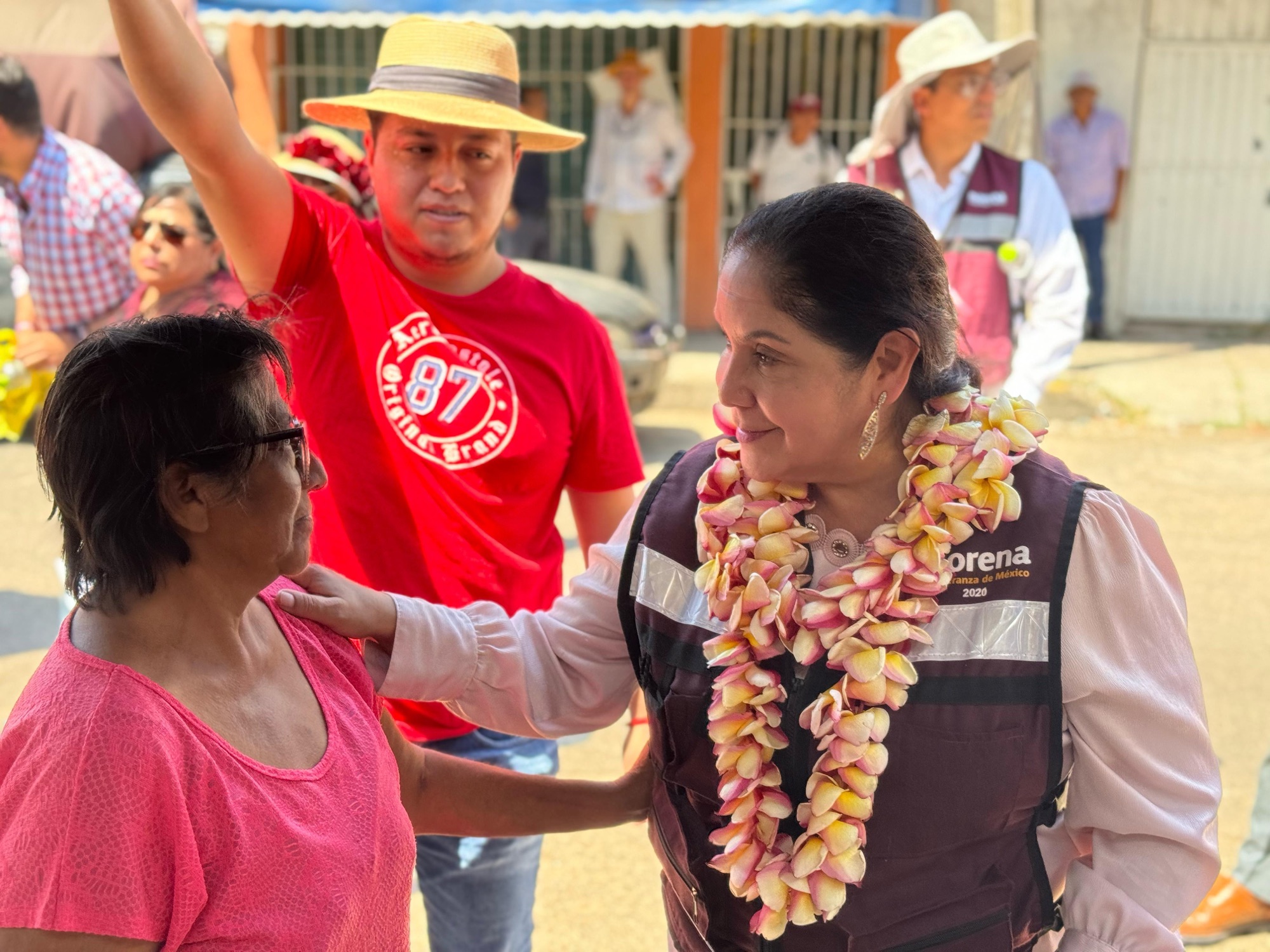 Mujeres trabajadoras y madres solteras, las más beneficiadas con la 4T: Claudia Tello