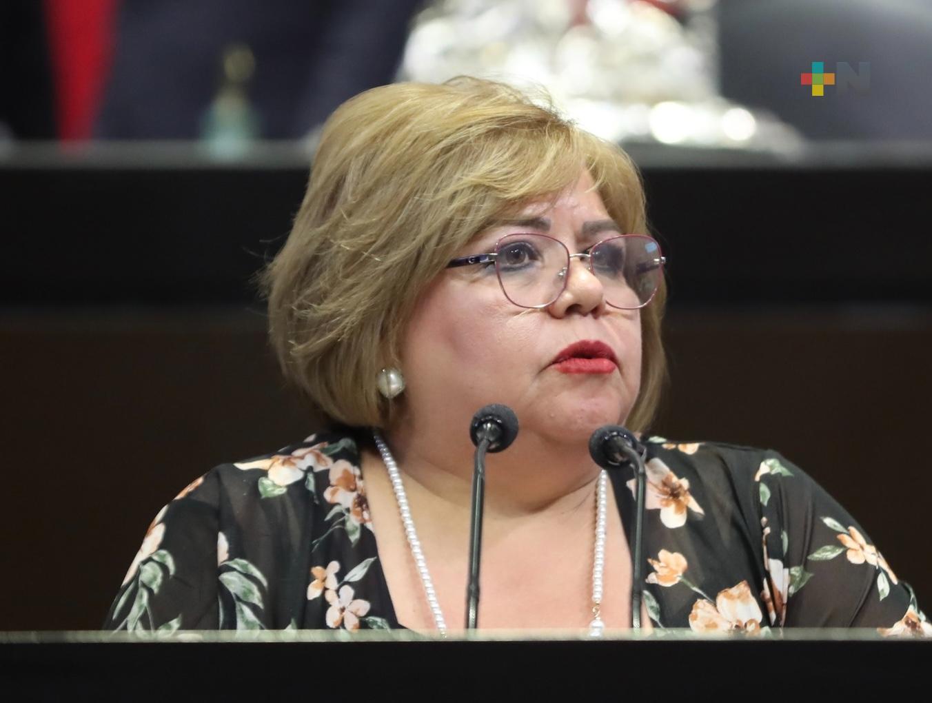 Buscan que planes y programas de enseñanza básica fomenten la higiene personal y la educación bucal