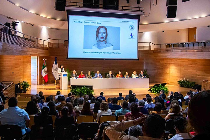 UV otorgará Doctorados Honoris Causa a María Rojo y Jeffrey Alexander