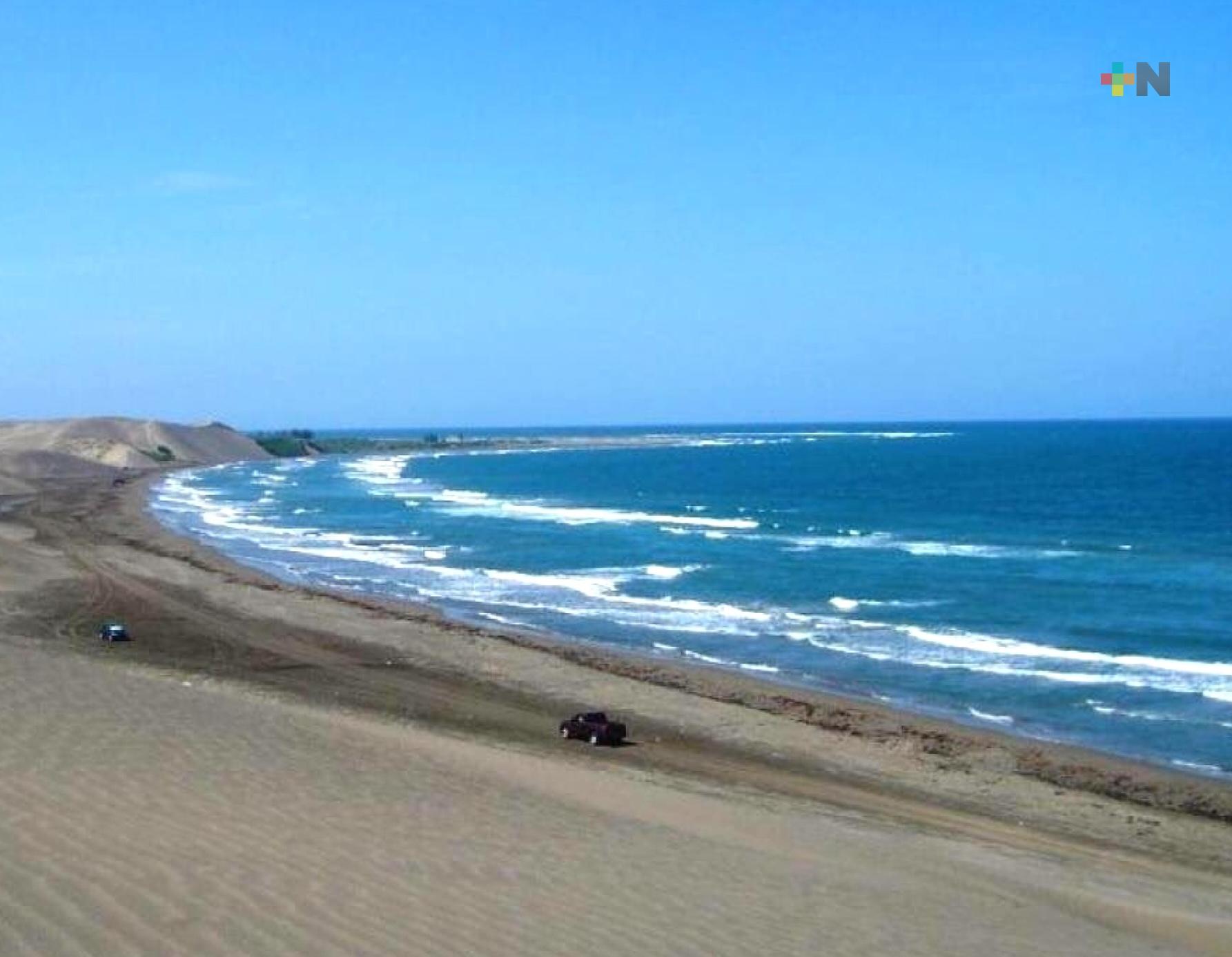 Turismo puede visitar con confianza playas de Veracruz; son limpias y seguras