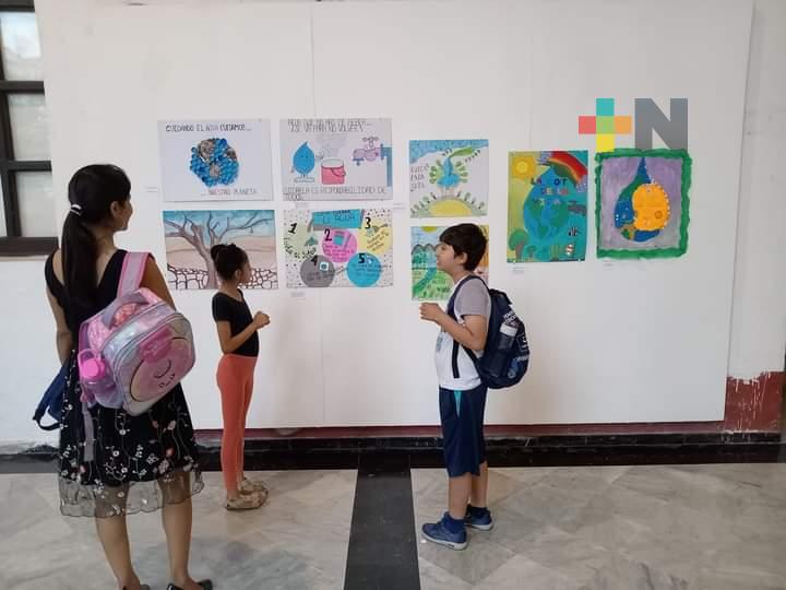Trabajos creativos de estudiantes del CAM «Estefanía Castañeda» en Exconvento Betlehemita