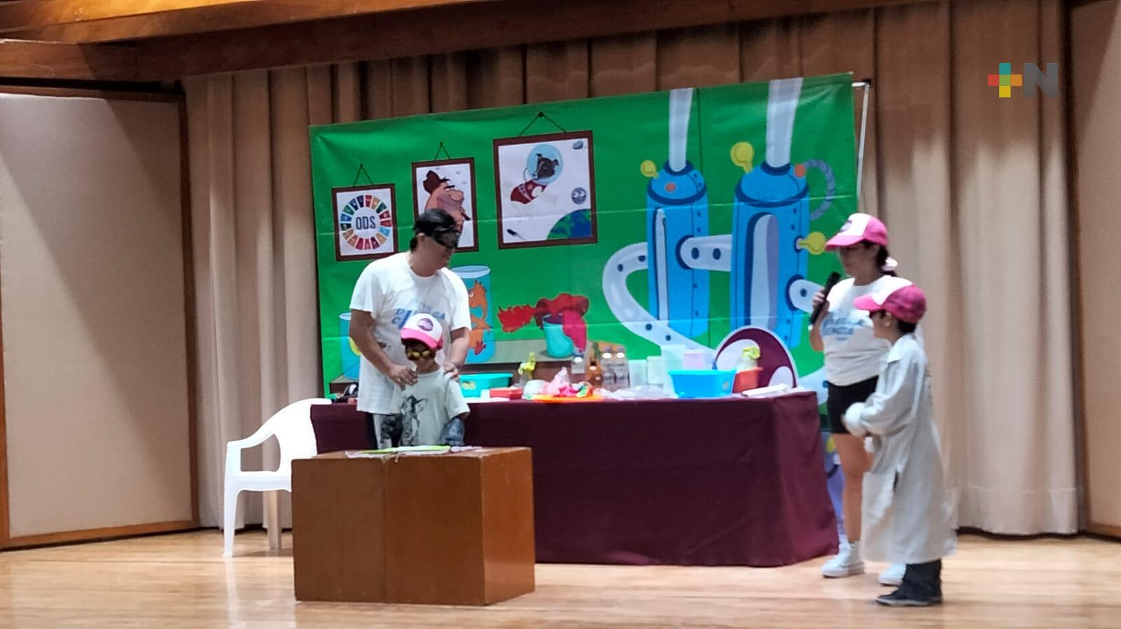 Con “Divulgaciencia México”, aprender ciencia en divertido