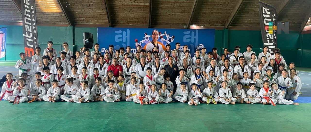 Alumnos de Il Shim TKD reciben master class de exseleccionada nacional Carmen Morales
