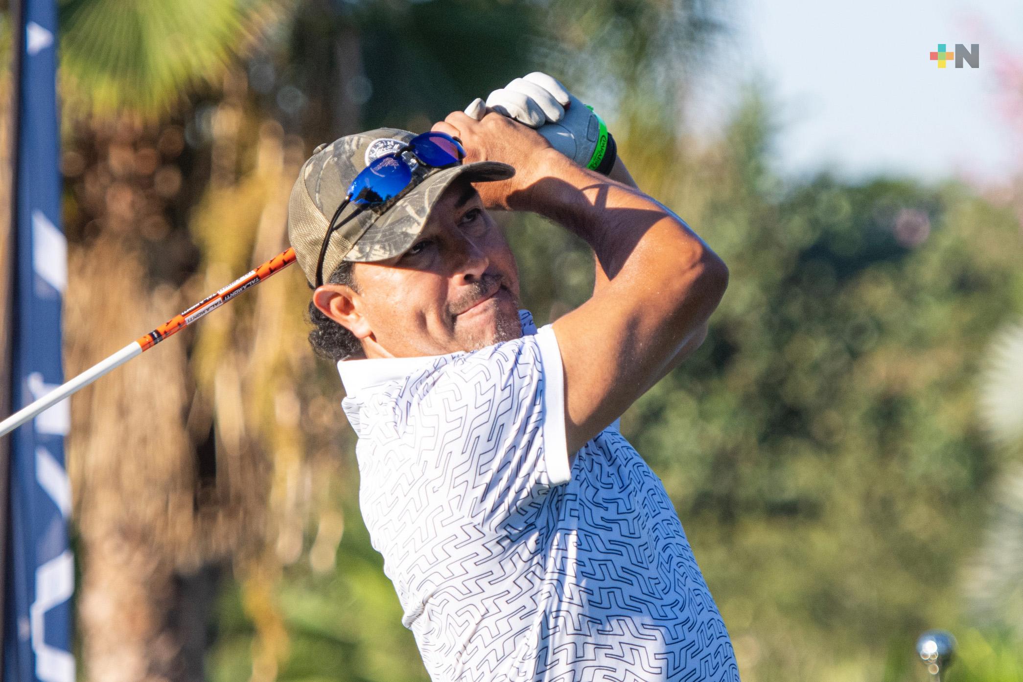 Mario Olmos al frente del Campeonato Nacional de Aficionados de Golf