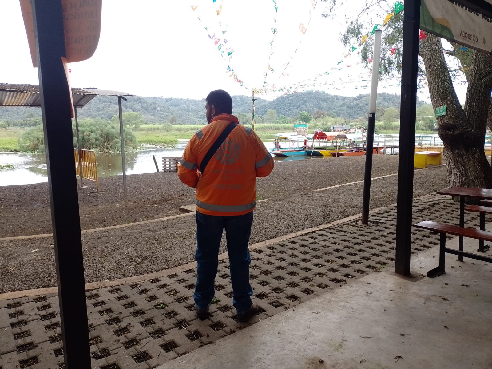 PC de Córdoba recorre centros recreativos en apoyo al turista