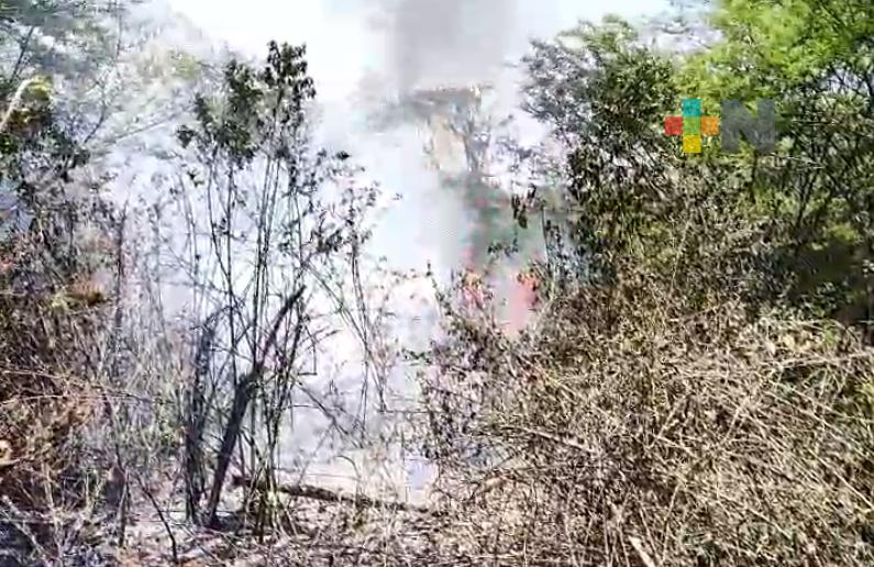 Prohíben prender fogatas, quema de pastizales y basura en municipio de Naranjal