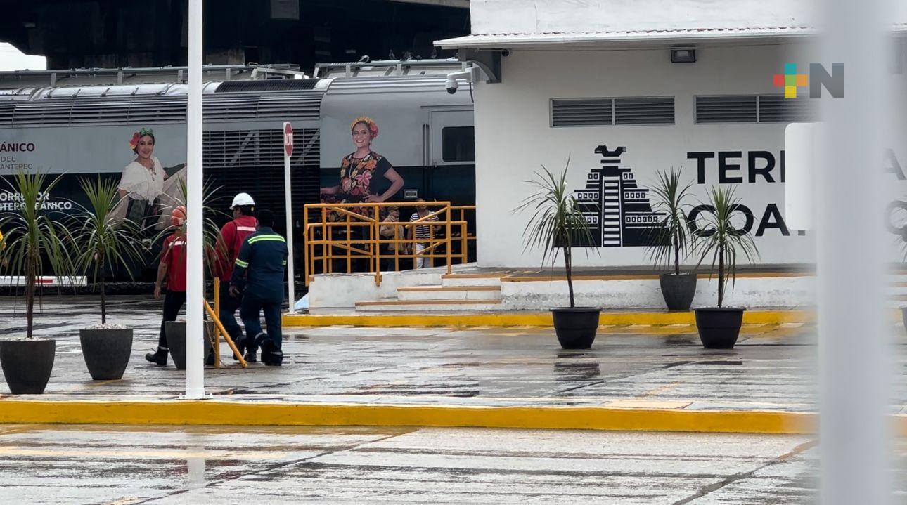 Apoyarán a pasajeros con autobuses en tanto se restablece servicio del Tren Interoceánico