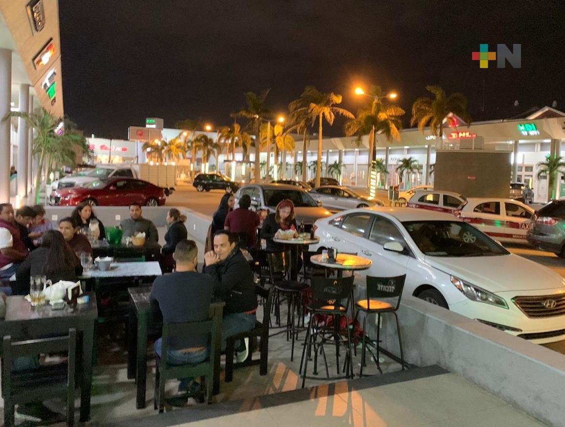 Canirac Veracruz mantiene continúa capacitación a restauranteros del puerto