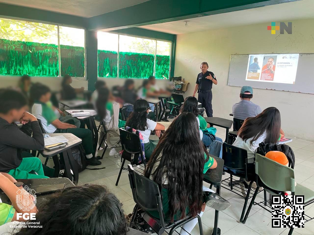 Imparte UECS pláticas preventivas relacionadas a delitos de engaño telefónico y extorsión