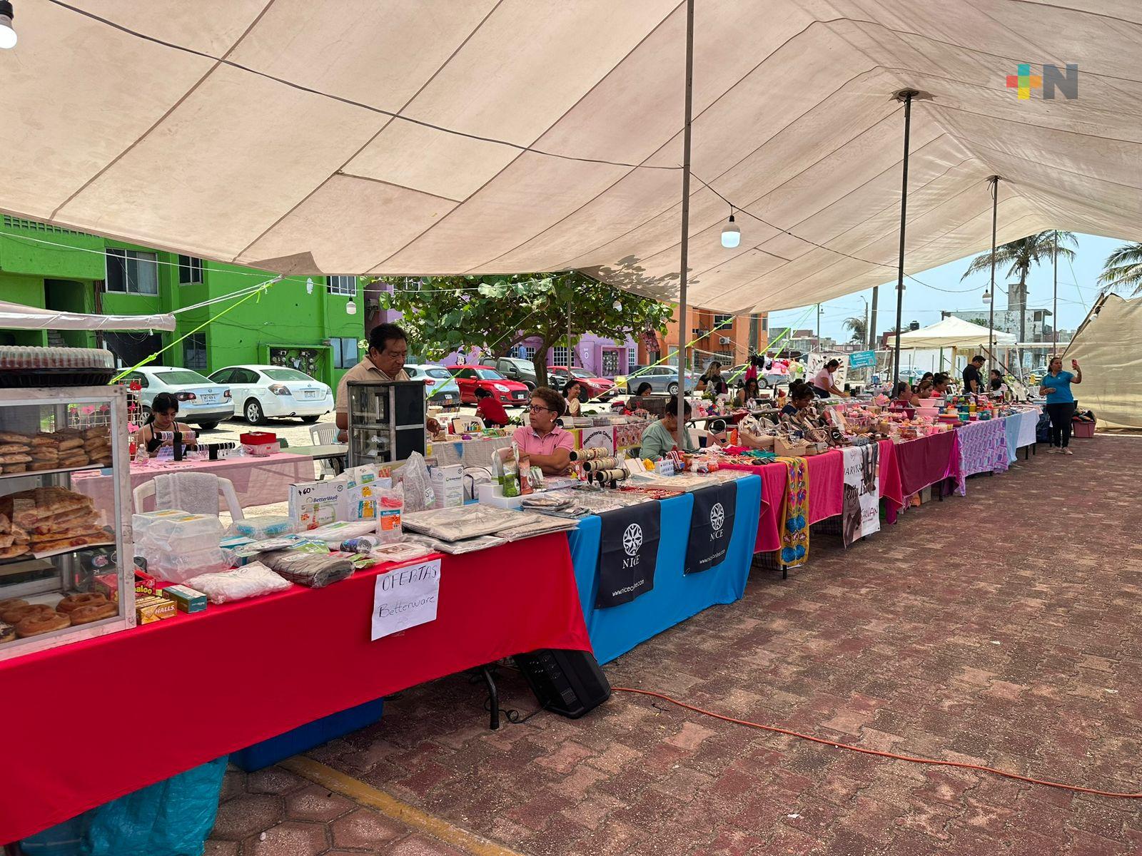 Realizan Expo Artesanal de Semana Santa en Coatzacoalcos