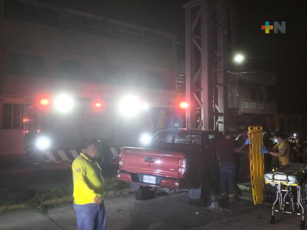 Se registra accidente en entrada a Túnel Sumergido de Coatzacoalcos, hay tres lesionados