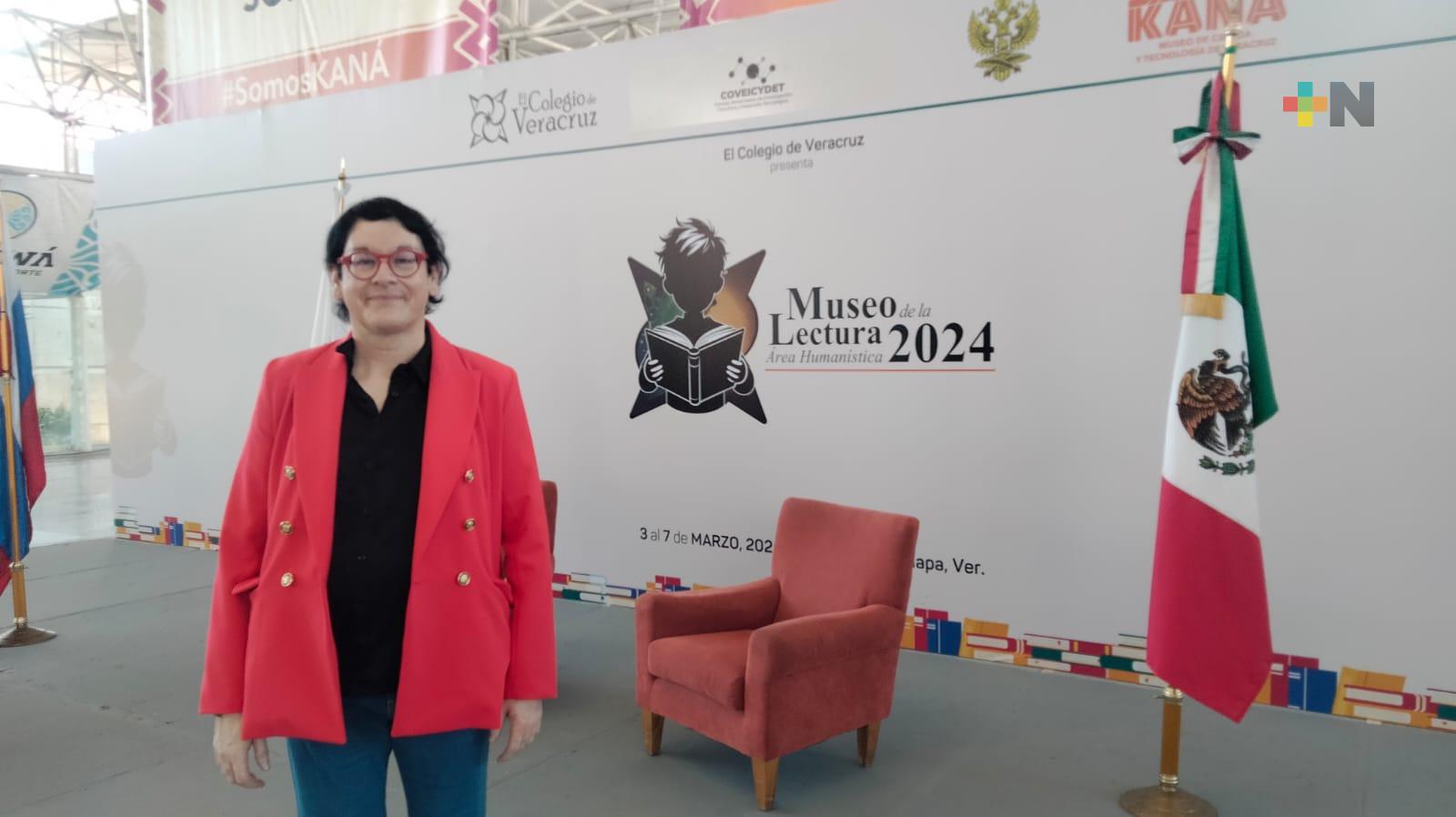 Expertos en política nacional e internacional participan en el Museo de la Lectura