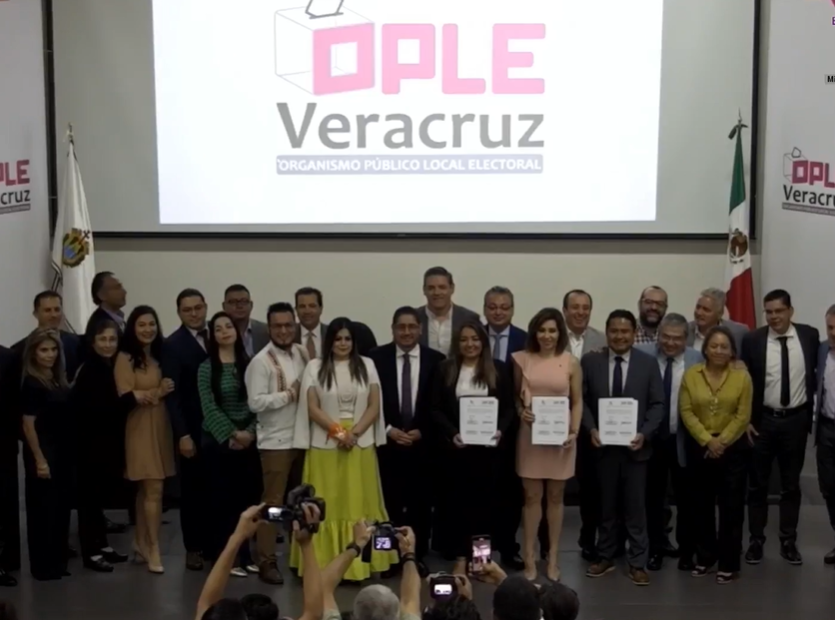 En Veracruz, OPLE y Colegio de Notarios  firman convenio de colaboración