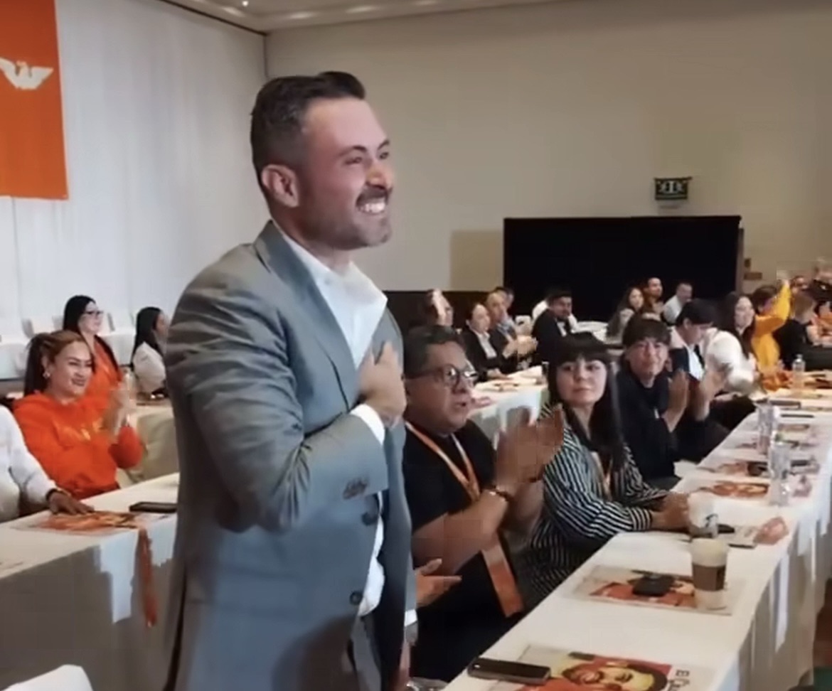 Movimiento Ciudadano registra a Polo Deschamps como candidato a la gubernatura de Veracruz