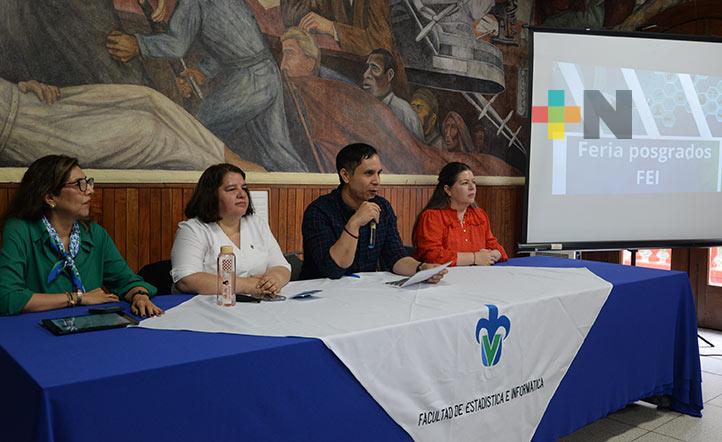 Facultad de Estadística e Informática realizó Feria de Posgrados