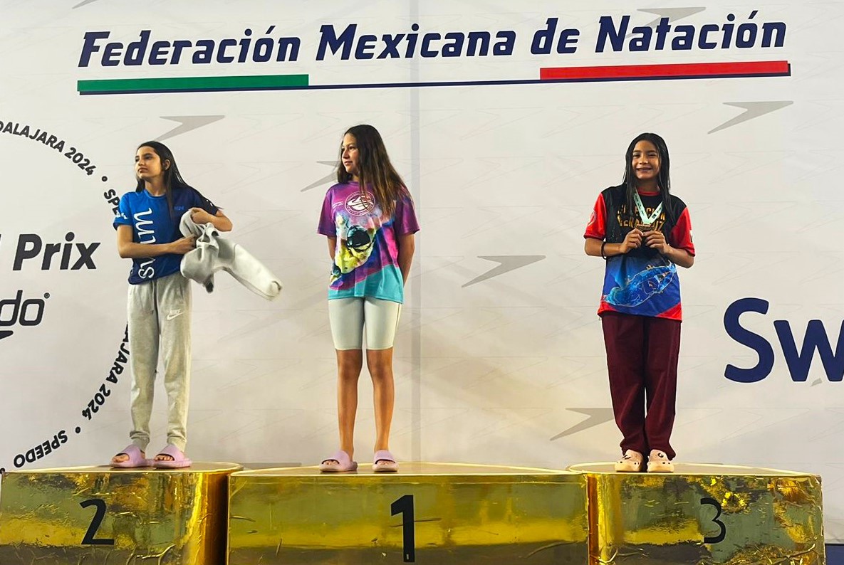 Triunfal inicio de nadadores veracruzanos en Grand Prix 2024