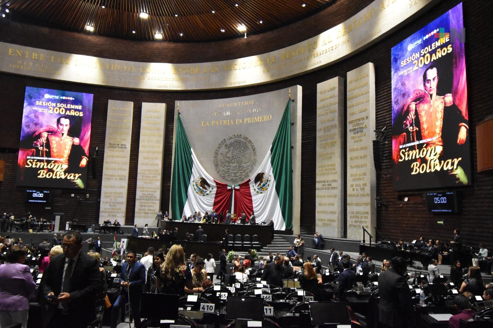Cámara de Diputados conmemoró los 200 años de la ciudadanía mexicana de Simón Bolívar