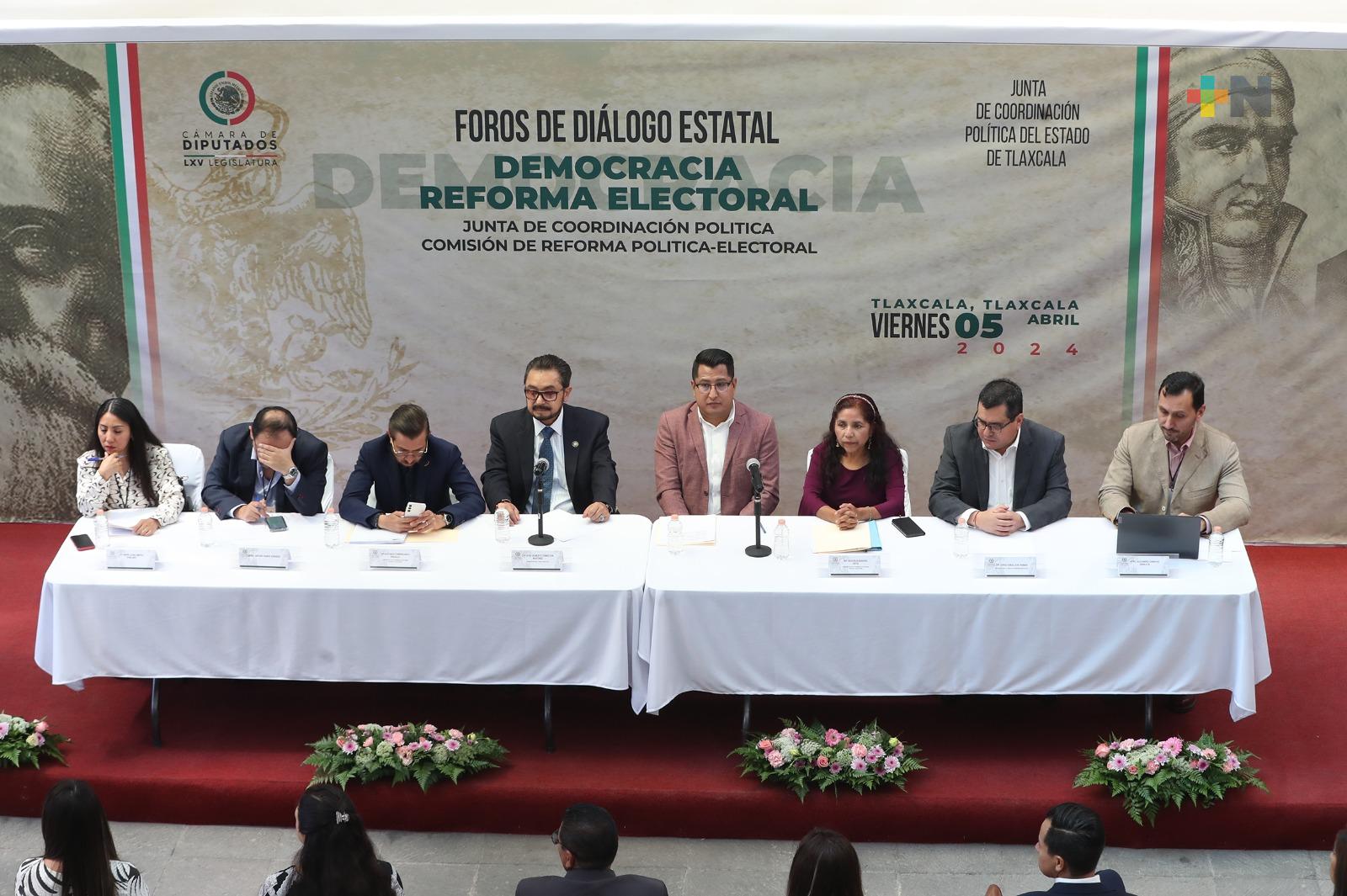 Analizan reformas en materia electoral, en Foro de Diálogo Estatal realizado en Tlaxcala