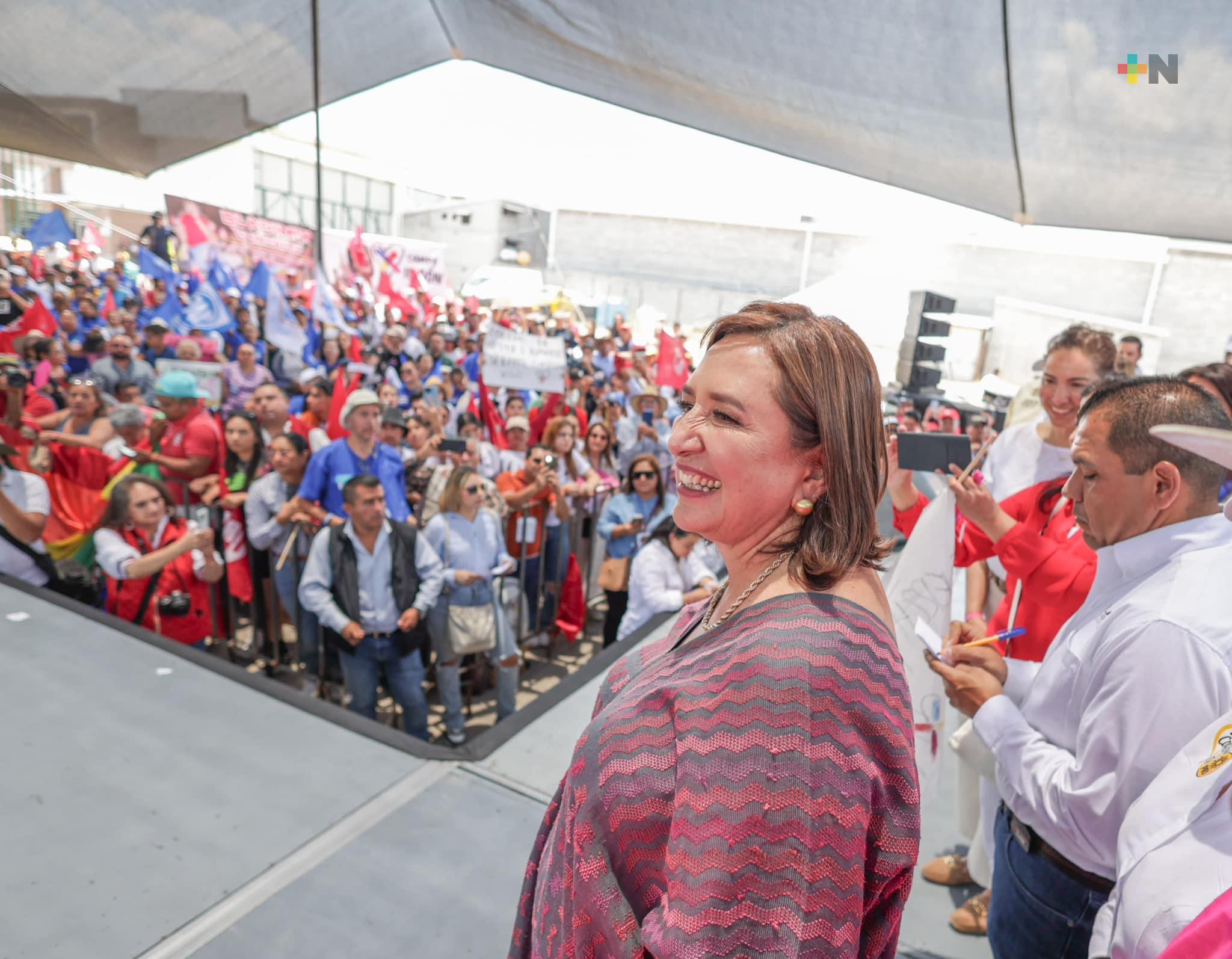 En Michoacán, Xóchitl Gálvez promete trabajar en políticas migratorias integrales