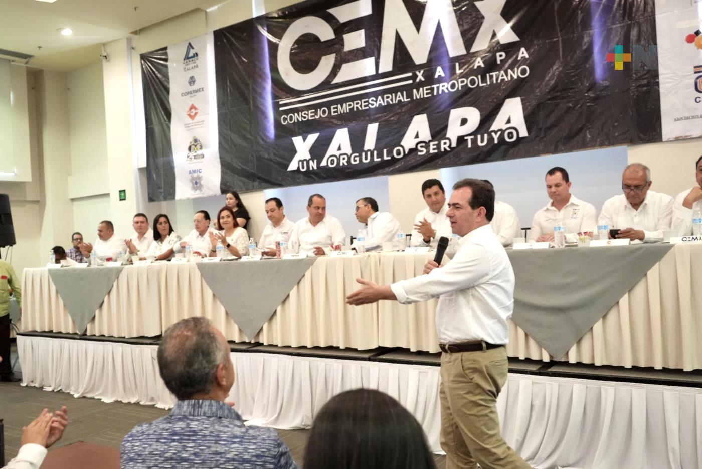 José Yunes Zorrilla participó en Foro Democrático convocado por el Consejo Empresarial Metropolitano de Xalapa
