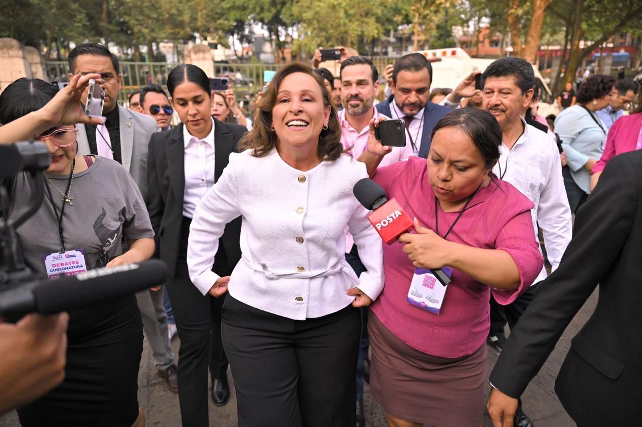 Arriba Rocío Nahle al Museo de Antropología, sede del Debate