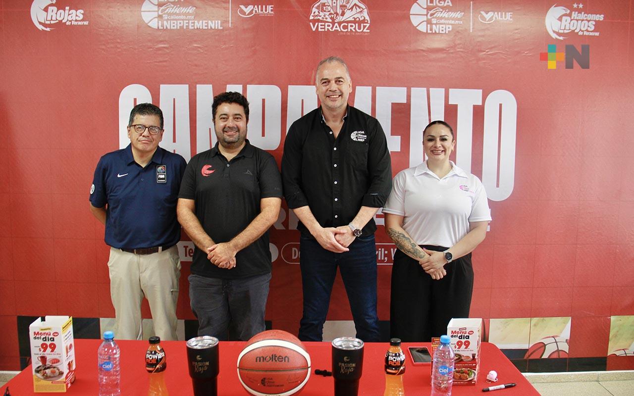 Halcones Rojos de Veracruz recibe el Campamento de Arbitraje de la LNBP