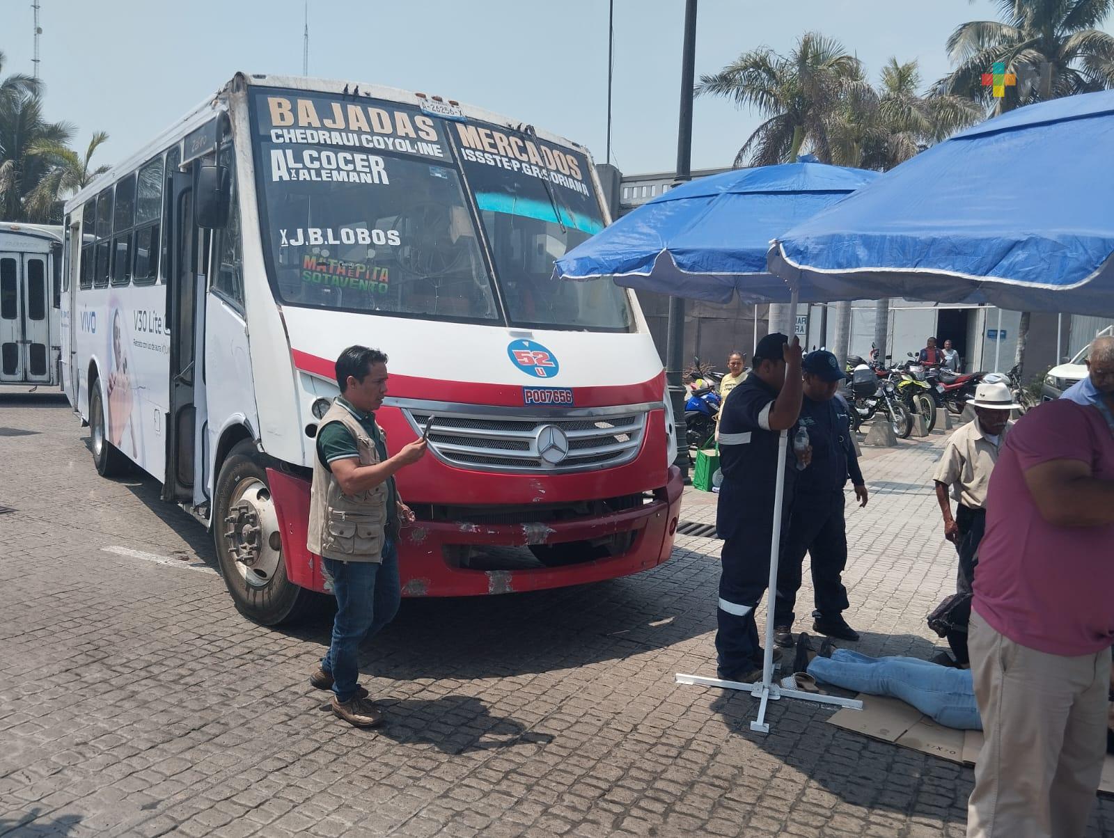 Autobús urbano atropella a dos mujeres de la tercera edad en Veracruz puerto