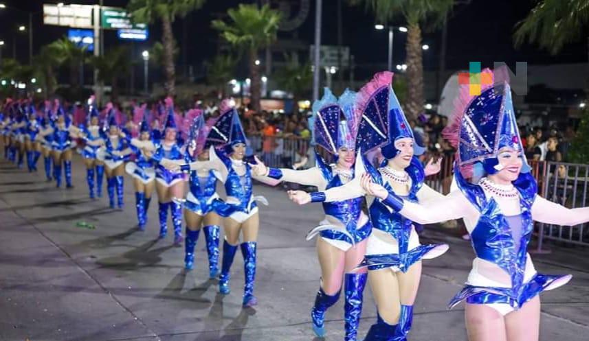 Con desfile de carros alegóricos y comparsas, Carnaval Mina 2024 concluye este domingo