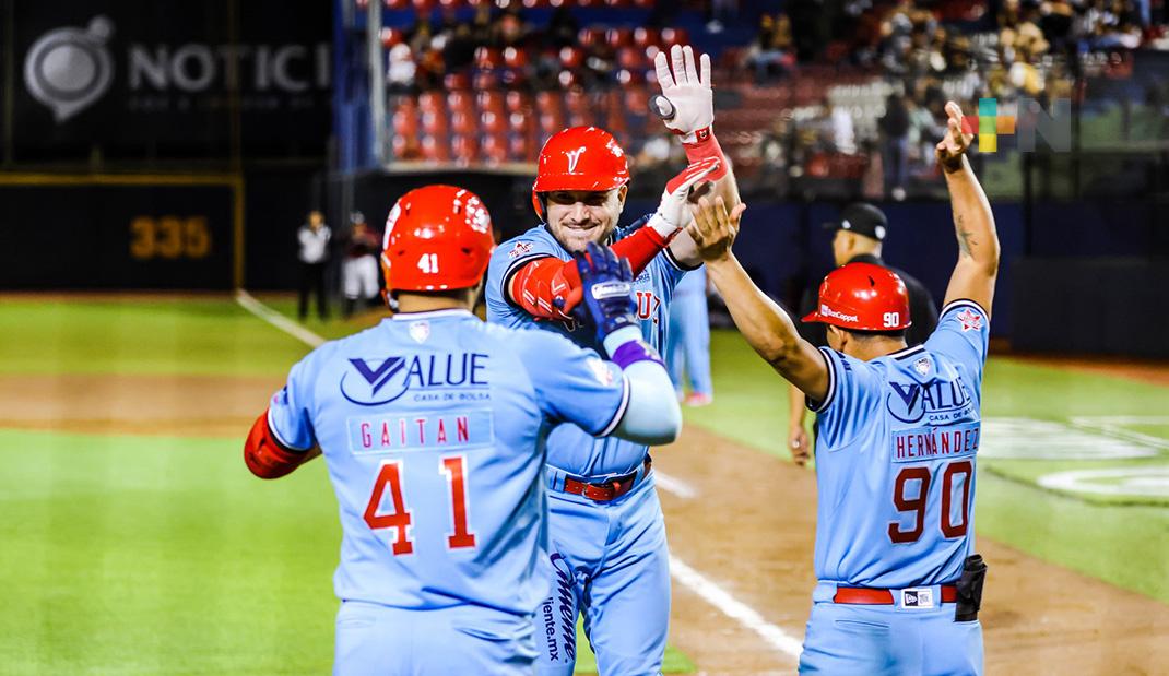 El Águila gana e impone récord de jonrones en la Liga Mexicana de Beisbol