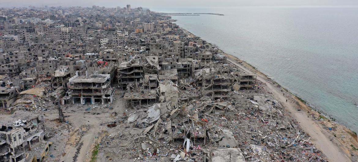 Expertos piden a Israel deje pasar flotilla con ayuda humanitaria para Gaza